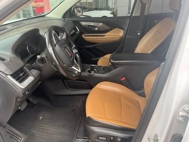 Used 2021 White GMC SLT image 7