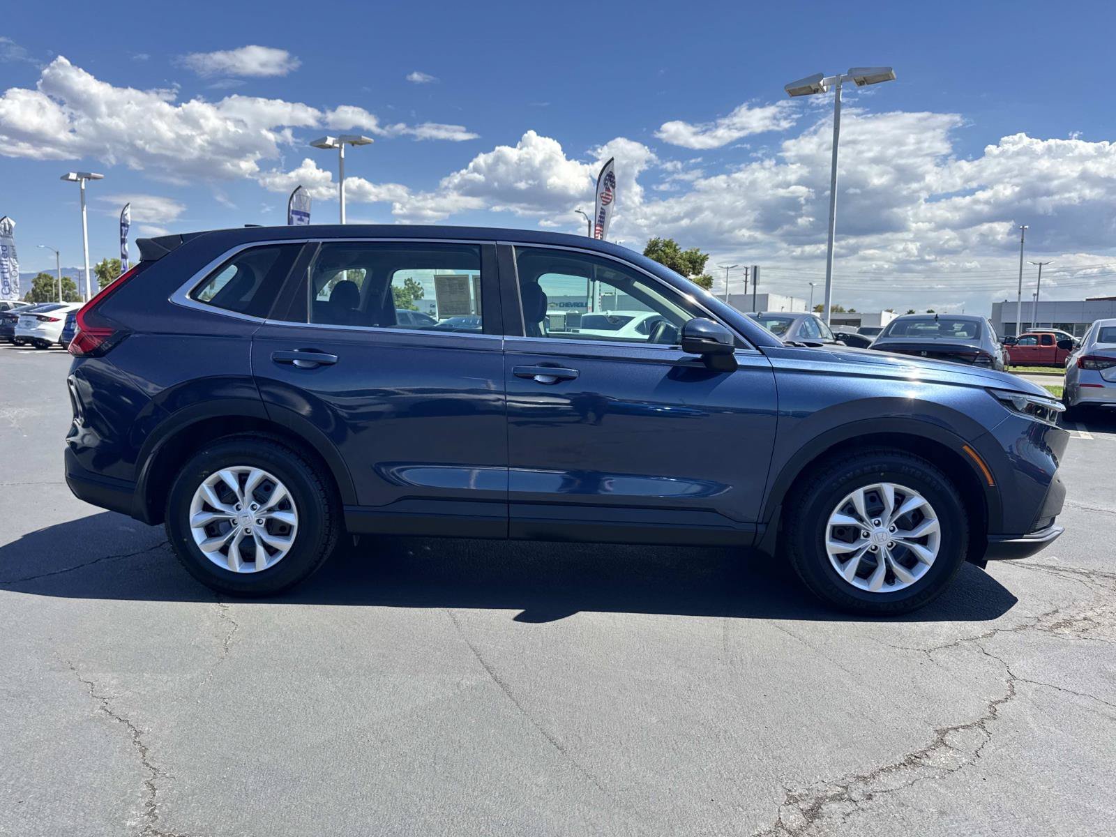 2024 Honda CR-V LX - Photo 6