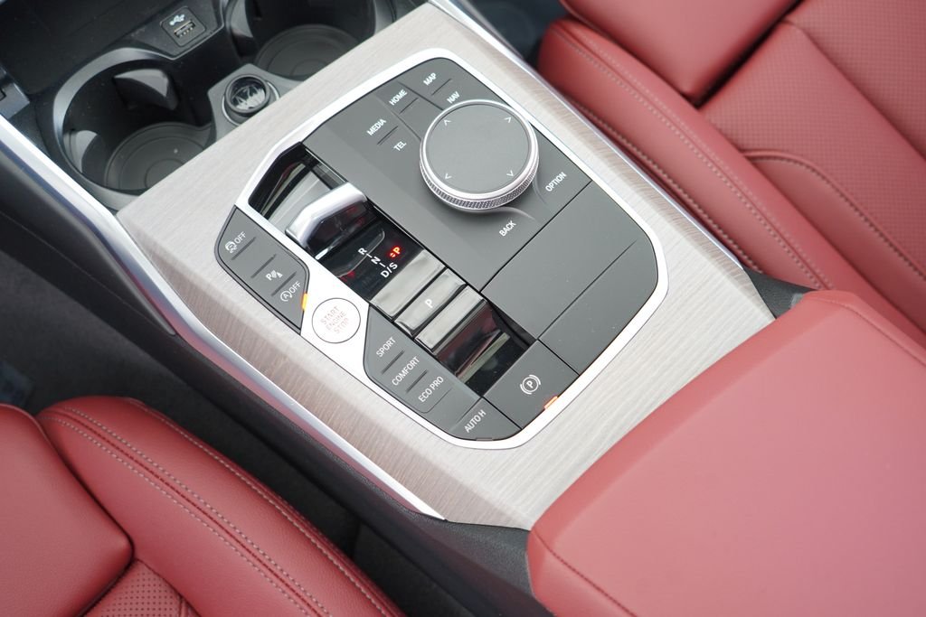 New 2026 Skyscraper Grey Metallic BMW 330i image 18