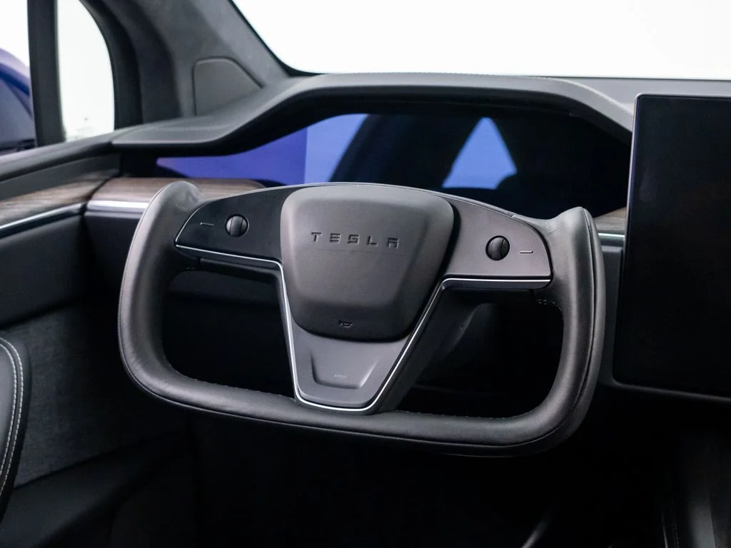 Used 2022 Blue Tesla Base image 12