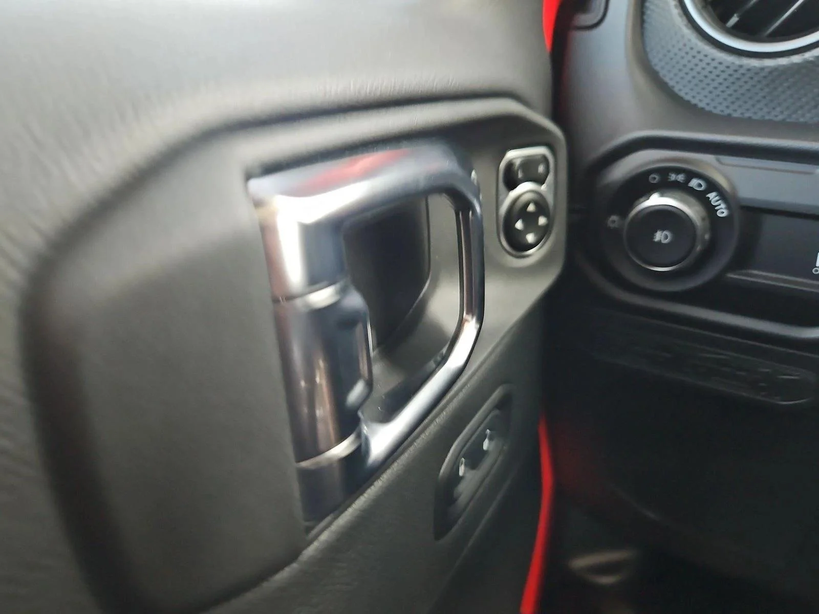 Used 2025 Firecracker Red Clearcoat Jeep Rubicon X image 25