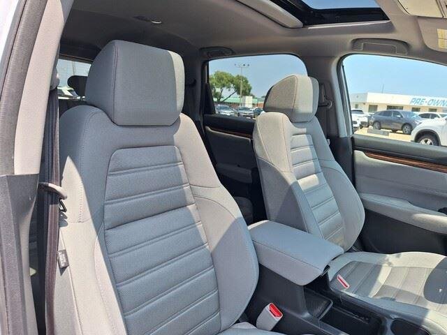 Used 2018 Lunar Silver Metallic Honda EX image 29