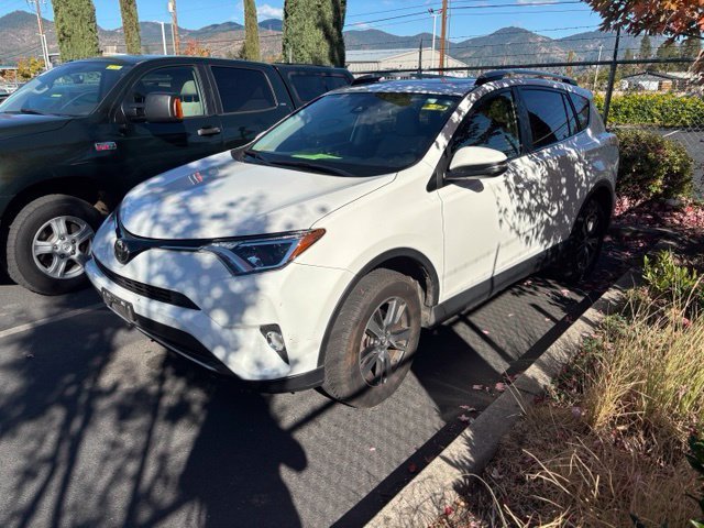 Certified Used 2018 White Toyota XLE image 5