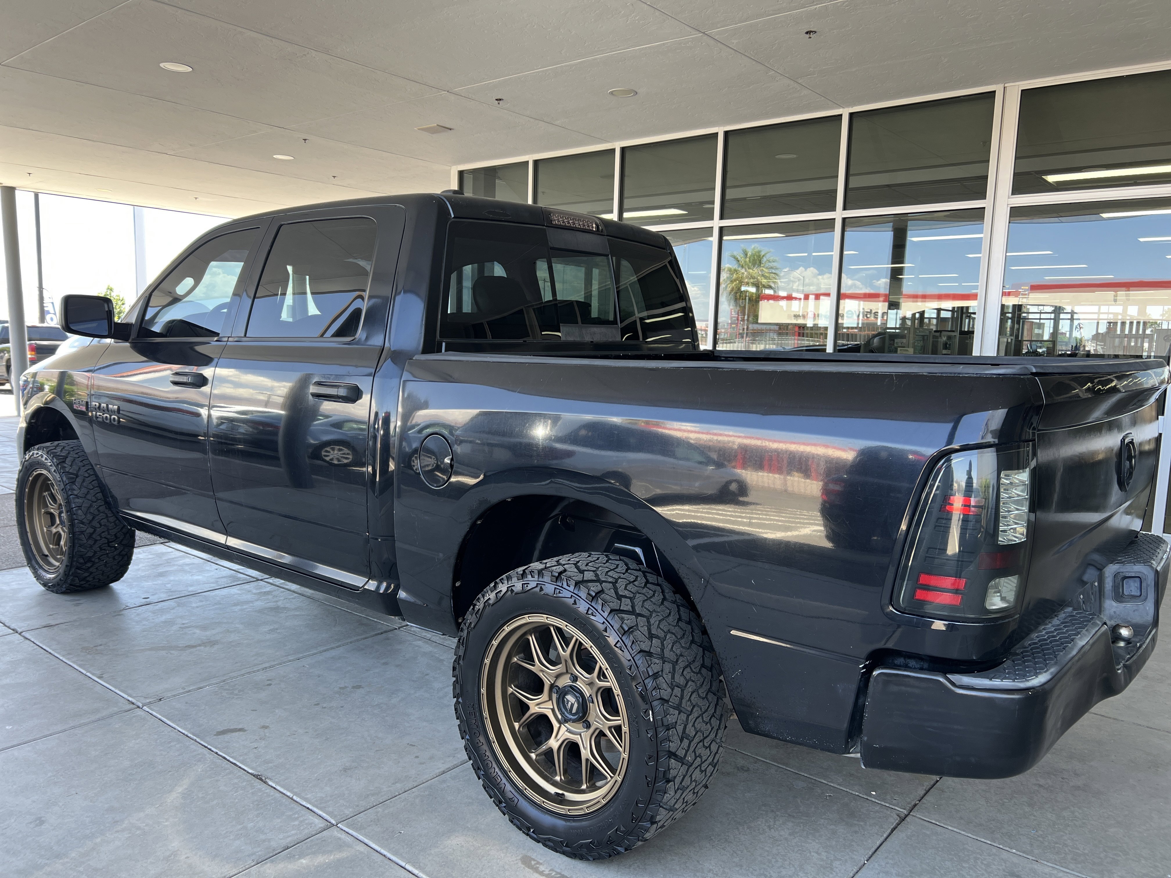 Used 2013 Black Ram SLT image 6