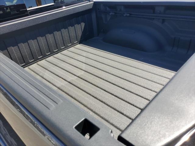 New 2026 Granite Crystal Metallic Clear-Coat Exterior Paint RAM LARAMIE image 52
