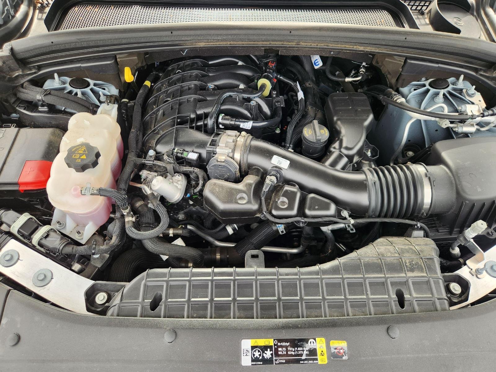 2025 Jeep Grand Cherokee L photo 34 of 35