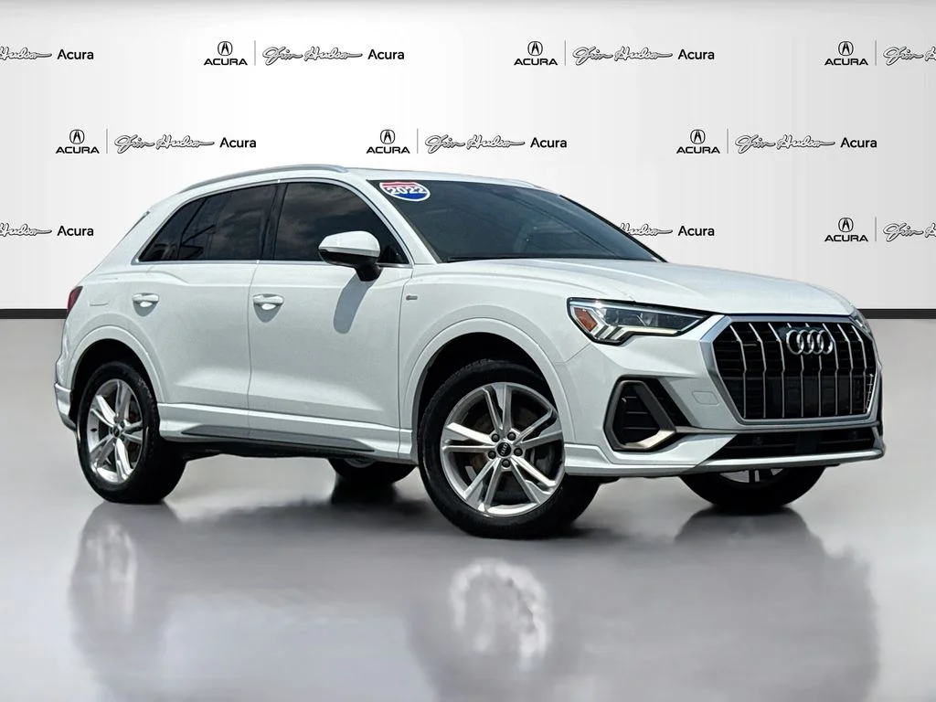 2022 Audi Q3