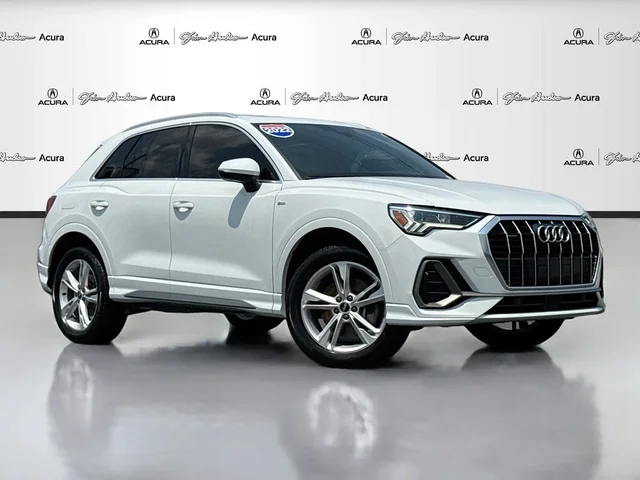2022 Audi Q3 Premium Plus