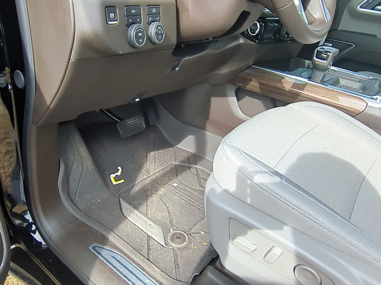 2025 Chevrolet Silverado 1500 RST - Photo 60