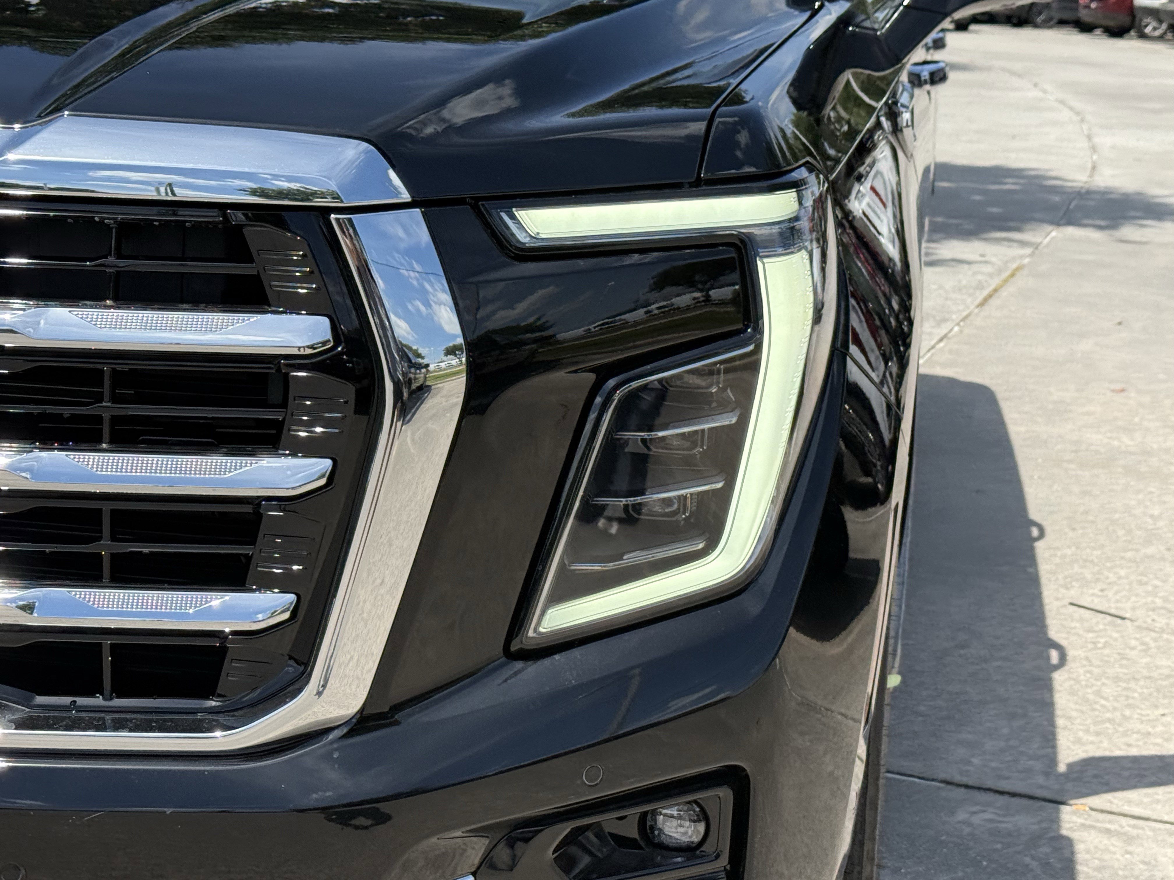 New 2026 Onyx Black GMC Elevation image 7