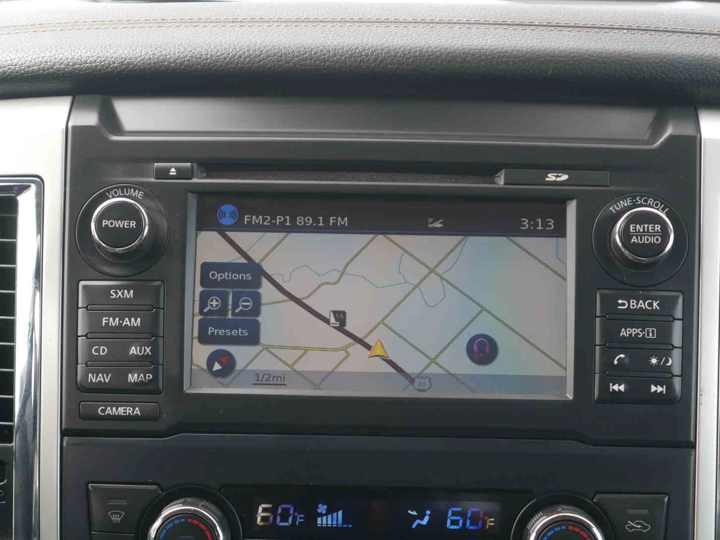 Used 2017 Silver Nissan SL image 5