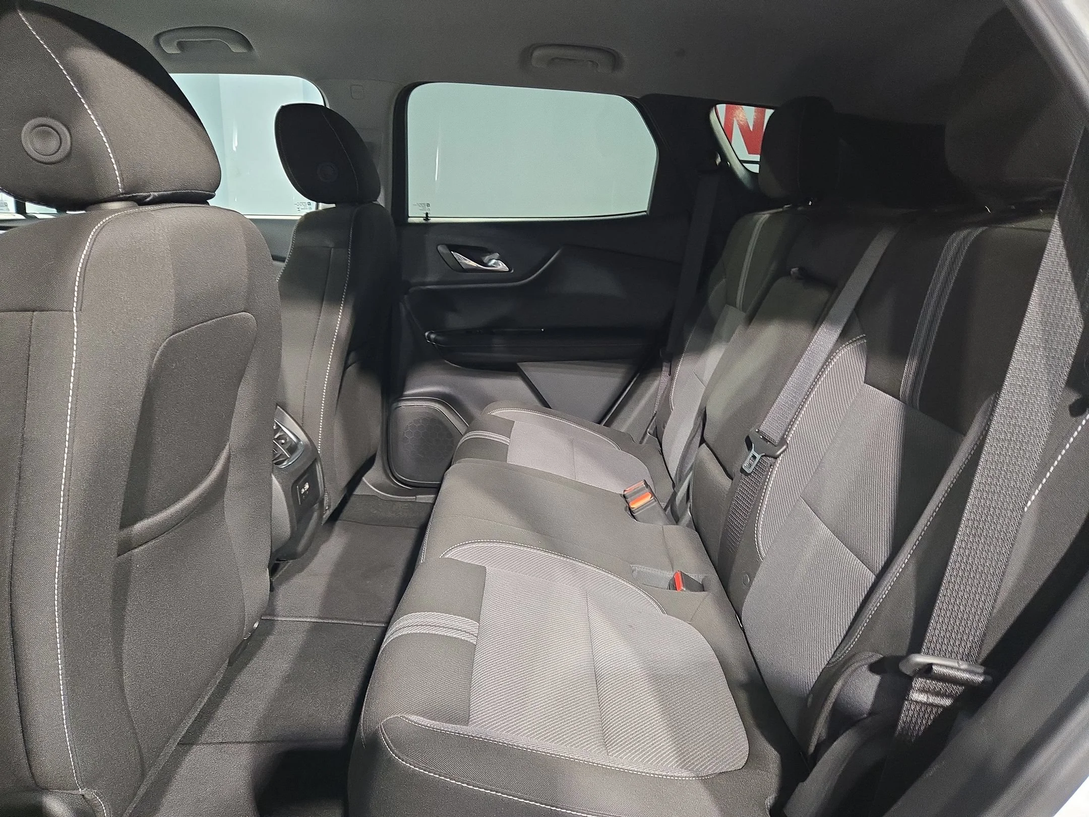 2025 Chevrolet Blazer 2LT - Photo 34