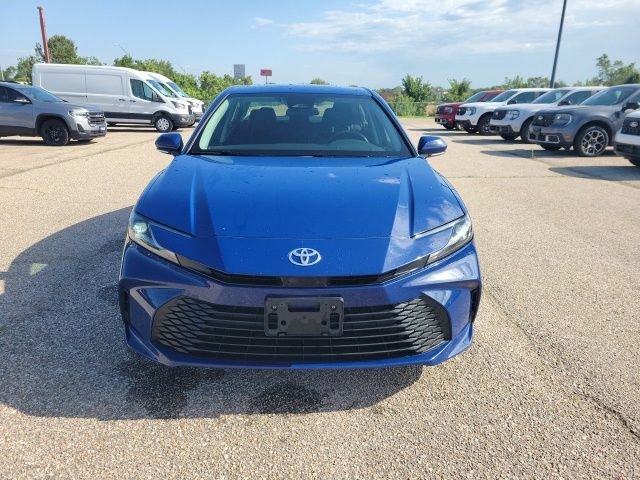 Used 2025 Blue Toyota LE image 18