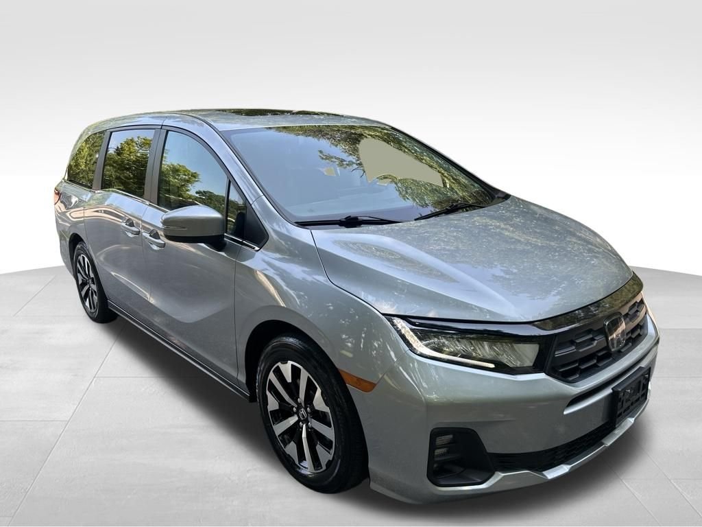 2025 Honda Odyssey EX-L - Photo 7