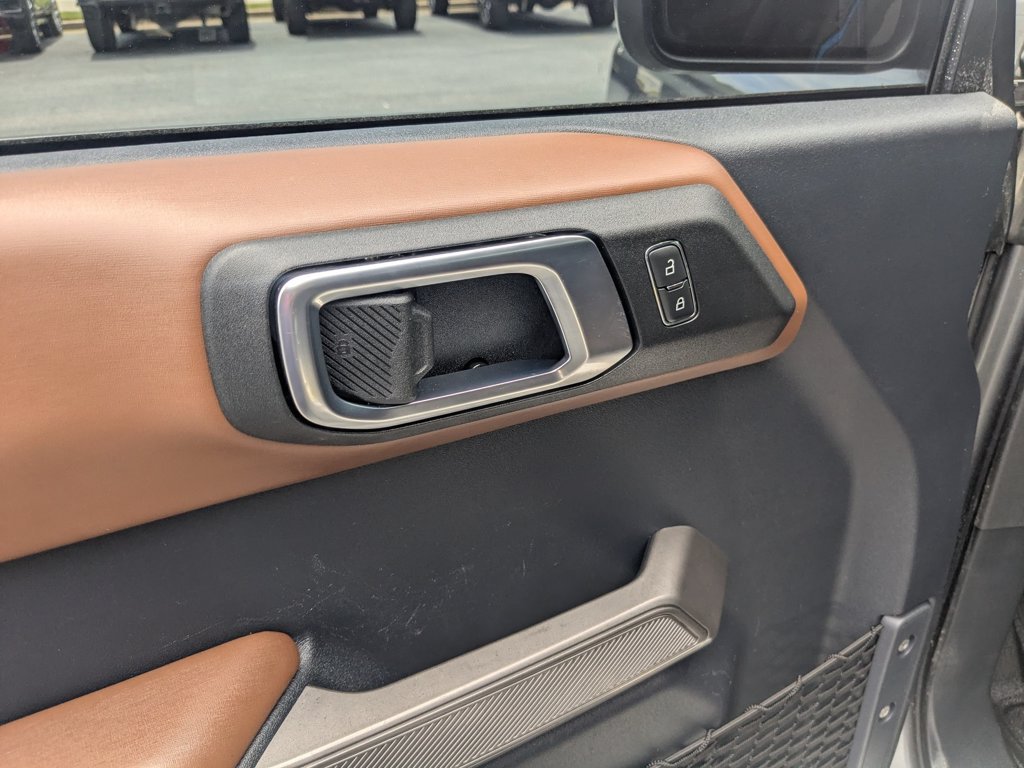 Used 2022  Ford Outer Banks image 12