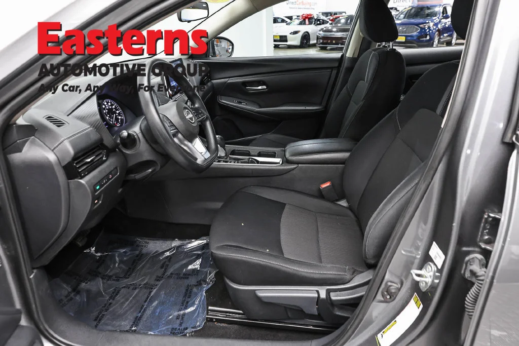 Used 2024 Gray Nissan SV image 14