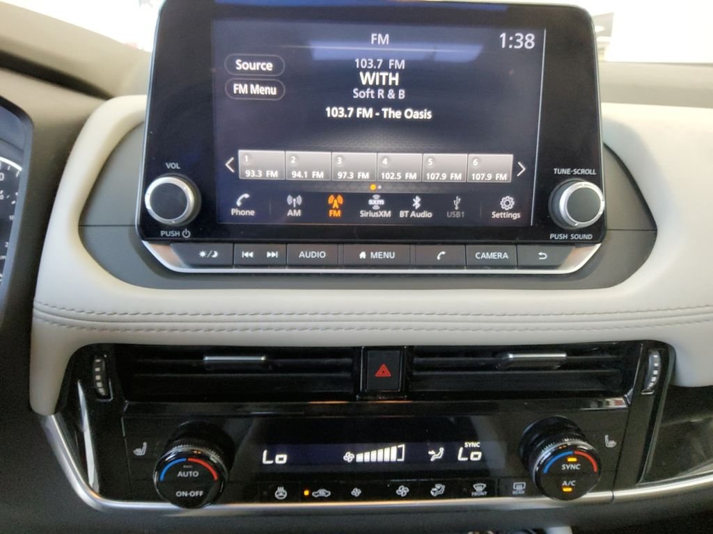 Used 2023 Red Nissan SL image 11