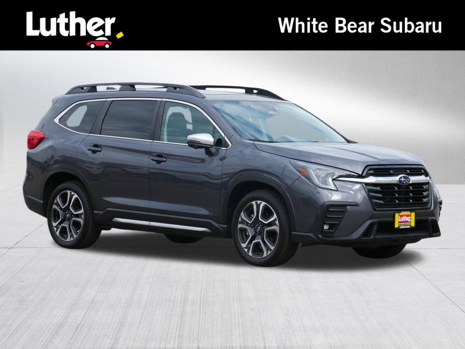 2023 Subaru Ascent Limited 7 Passenger's photo