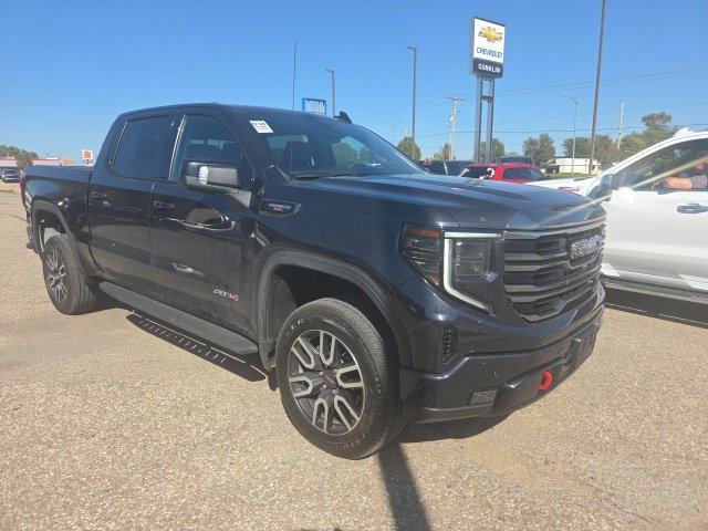 Used 2022 Titanium GMC AT4 image 3