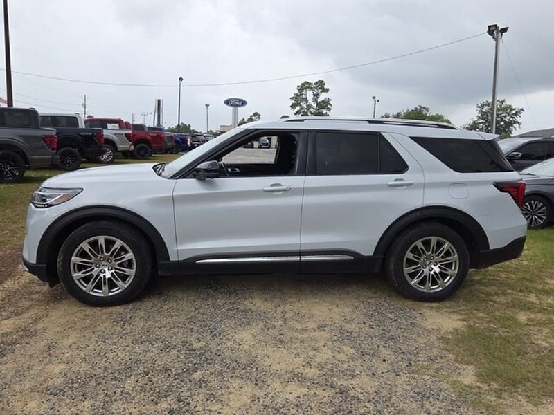 Certified Used 2025 White Ford Platinum image 5