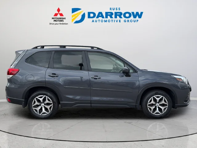 Used 2023 Gray Subaru Premium image 6