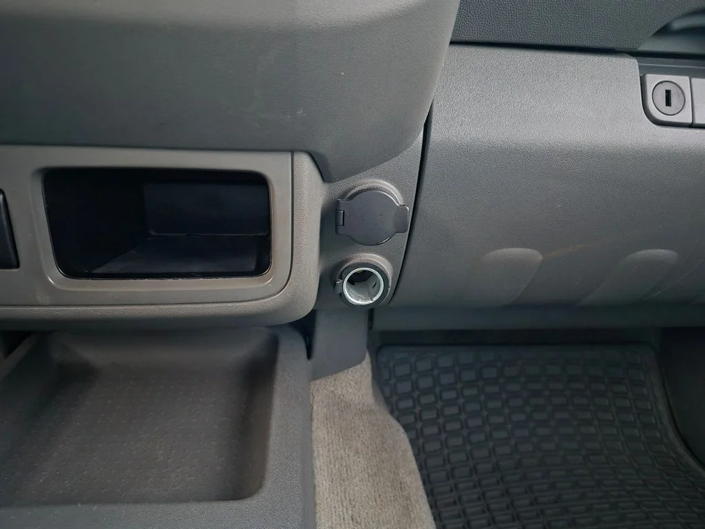 Used 2016 Magnetic Black Nissan SV image 28