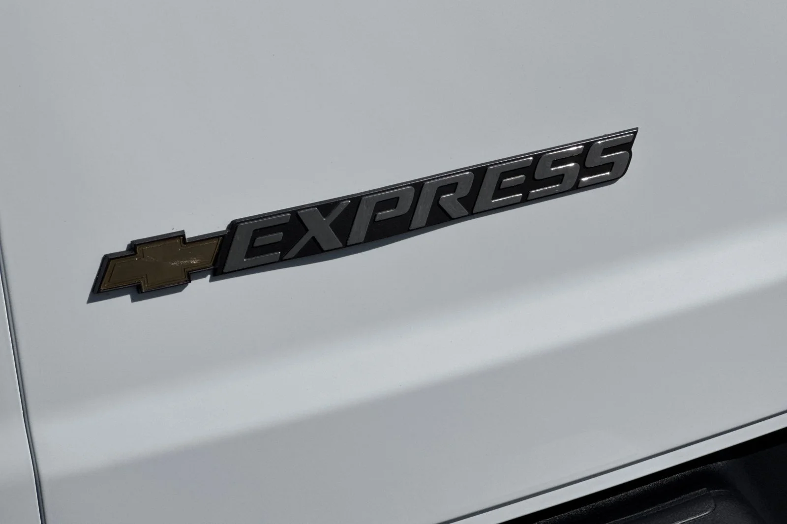 2026 Chevrolet Express Cargo WT view 23
