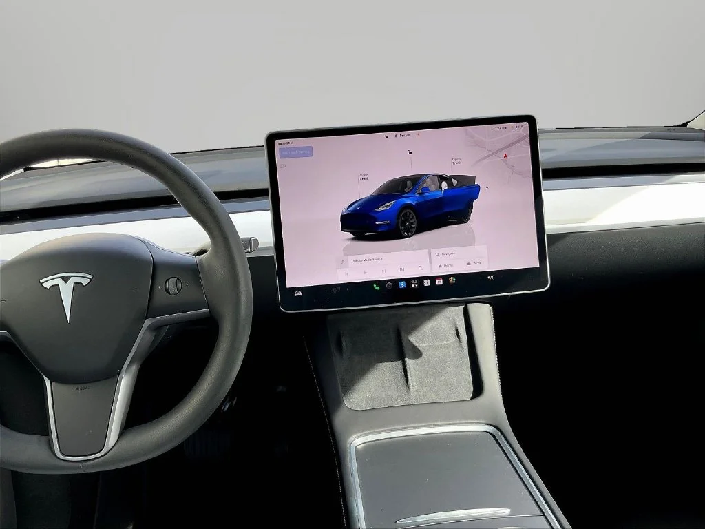 Used 2024 Deep Blue Metallic Tesla Long Range image 11
