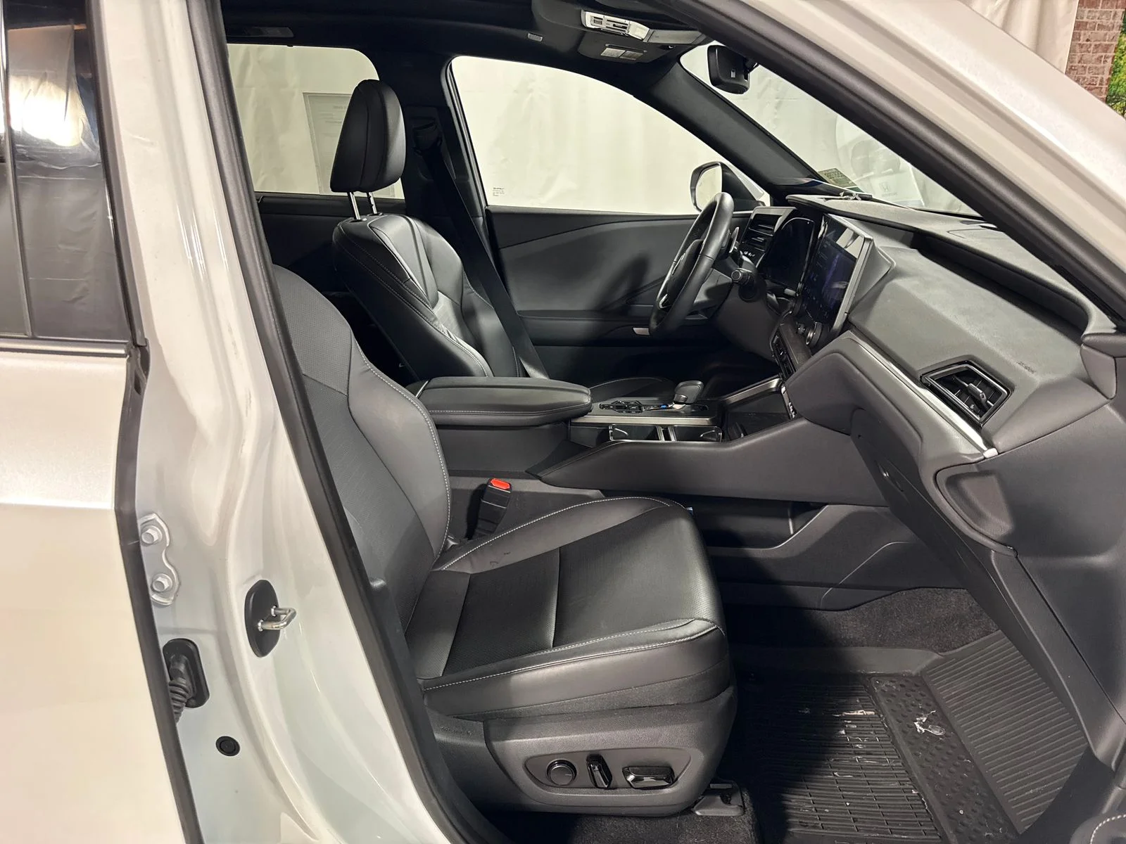 Used 2024 Wind Chill Pearl Lexus 350 Premium image 29