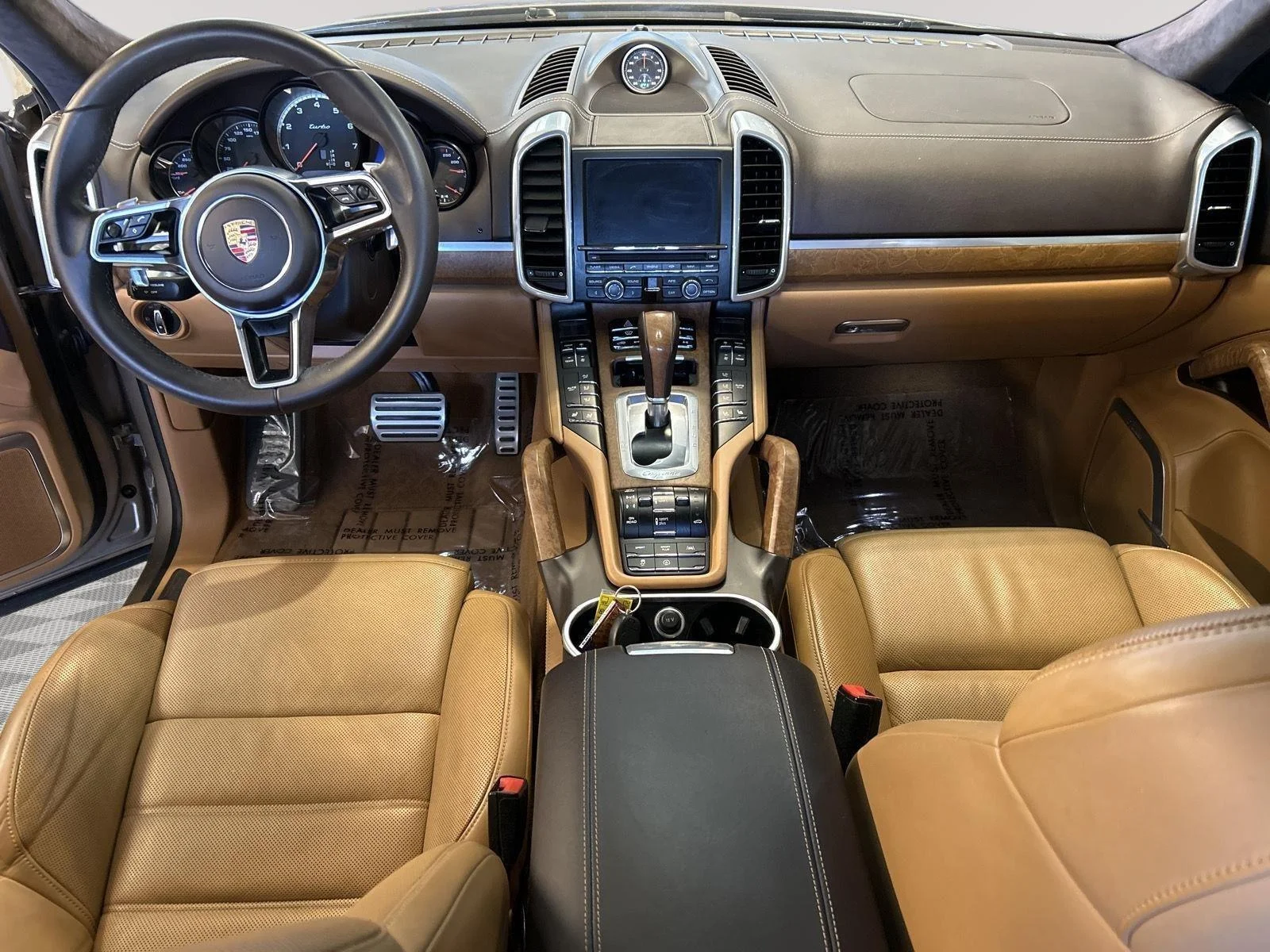 Used 2015 Palladium Metallic Porsche Turbo image 14