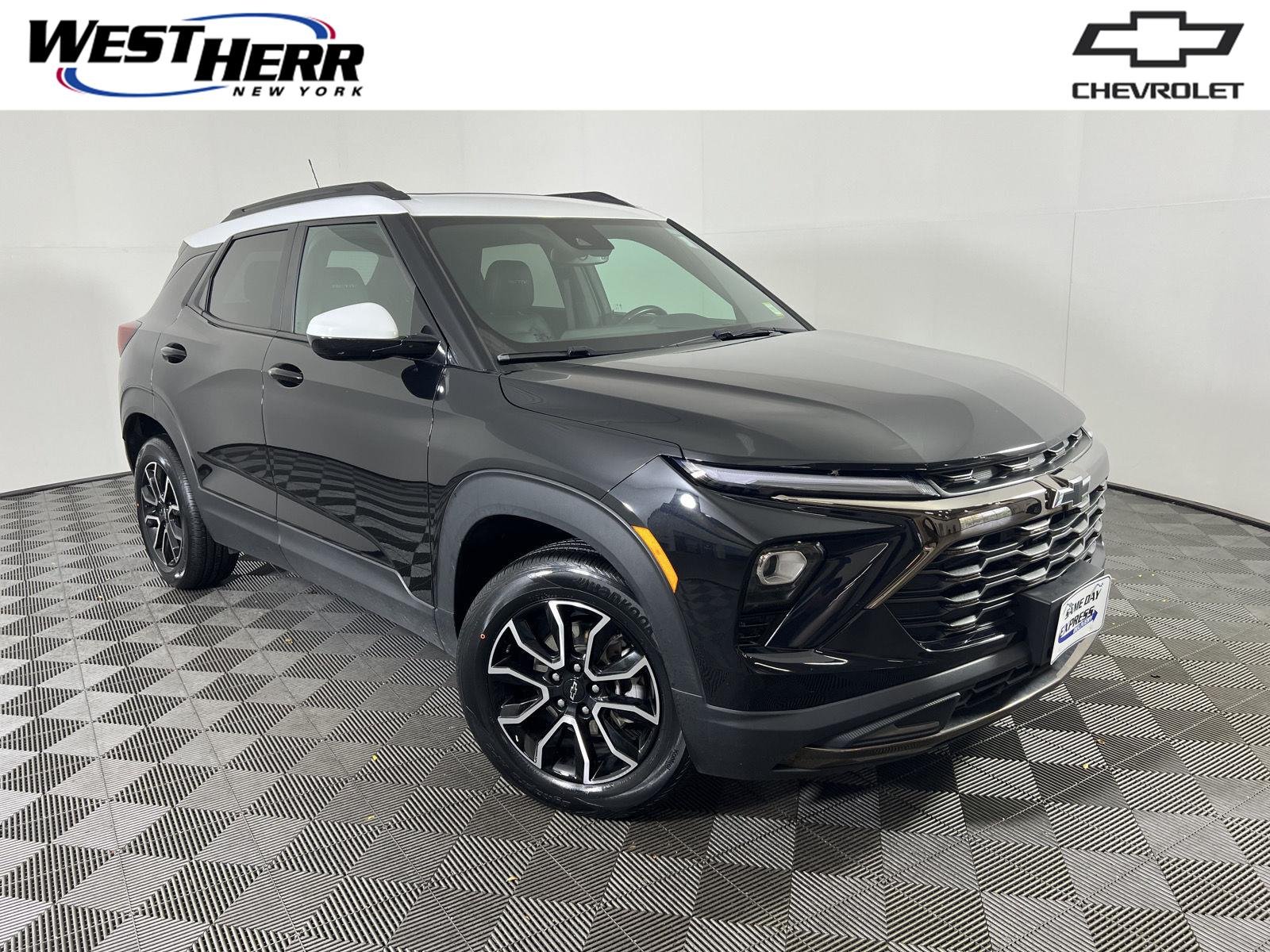 Used 2024 Mosaic Black Metallic Chevrolet ACTIV image 1