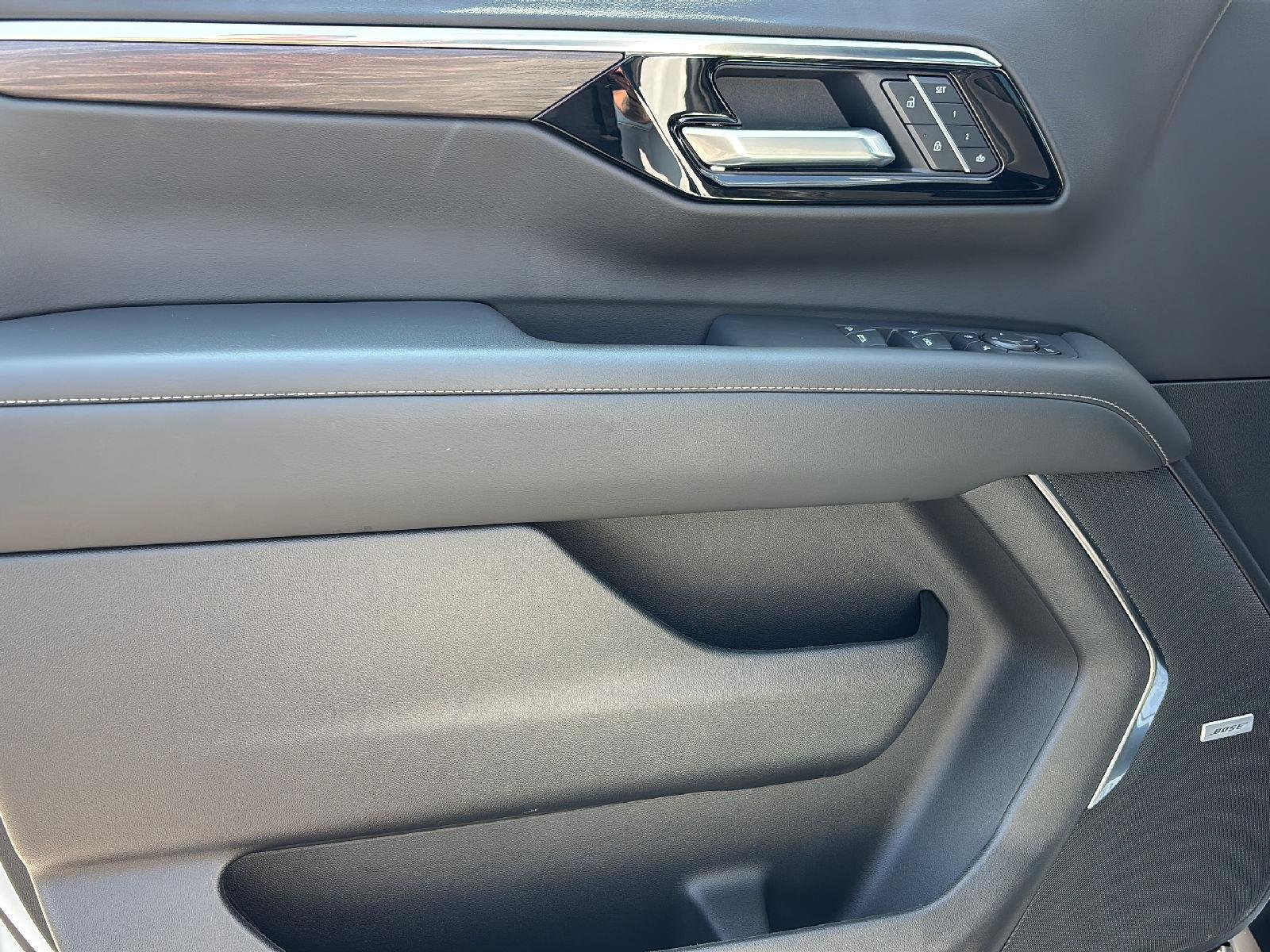Used 2026 Summit White Chevrolet RST image 12