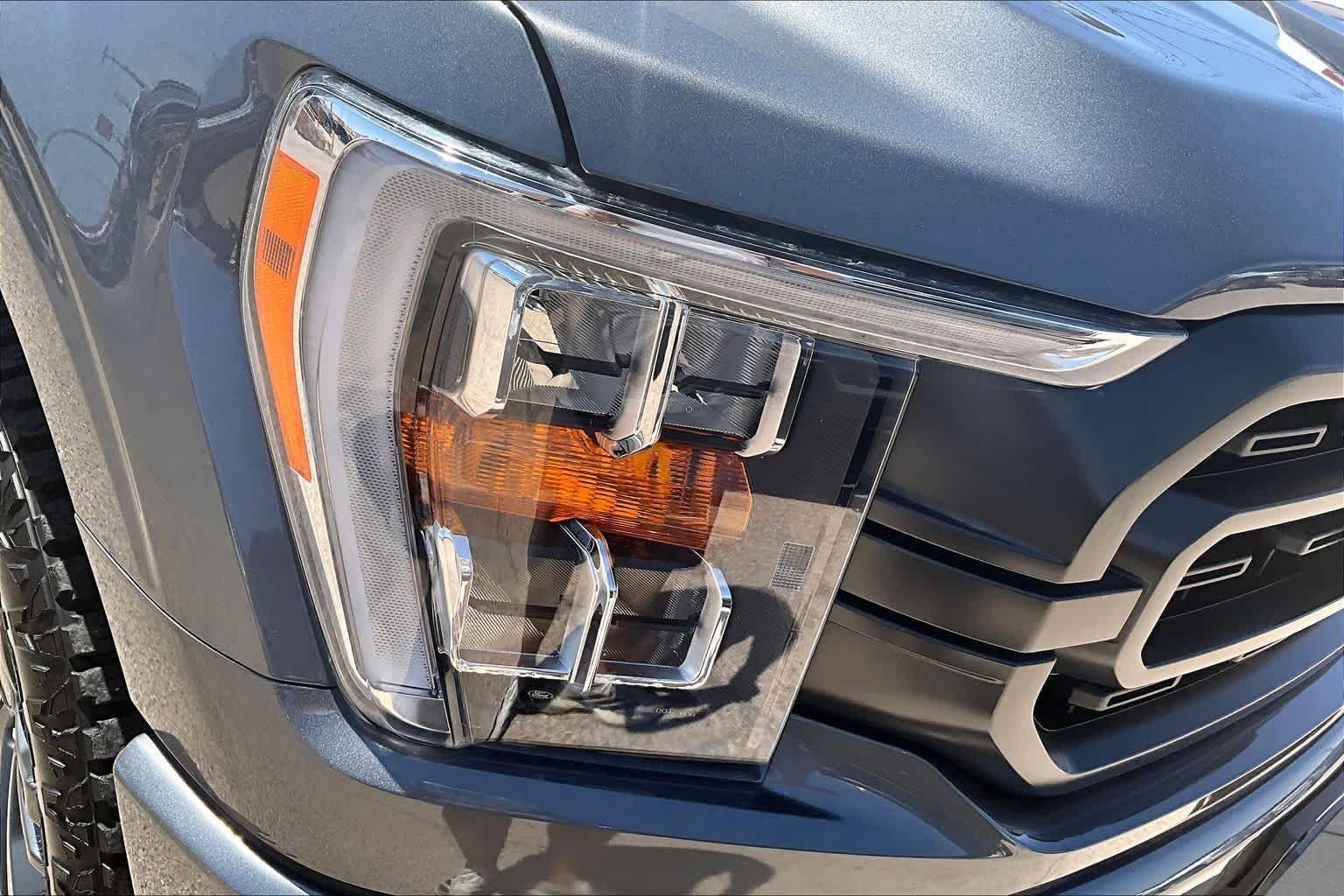 Used 2023 Carbonized Gray Ford XLT image 27