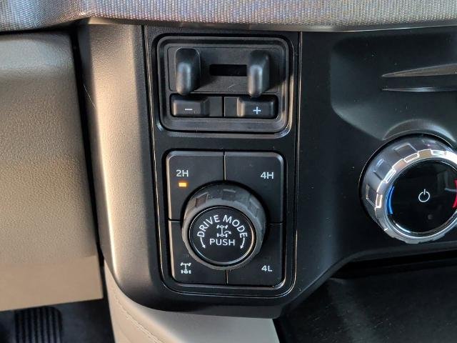 New 2027 Star White Metallic Tri-Coat Ford F-250® Platinum® image 83