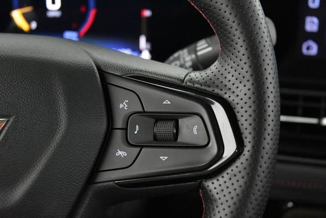 Used 2025 Black Chevrolet RS image 36