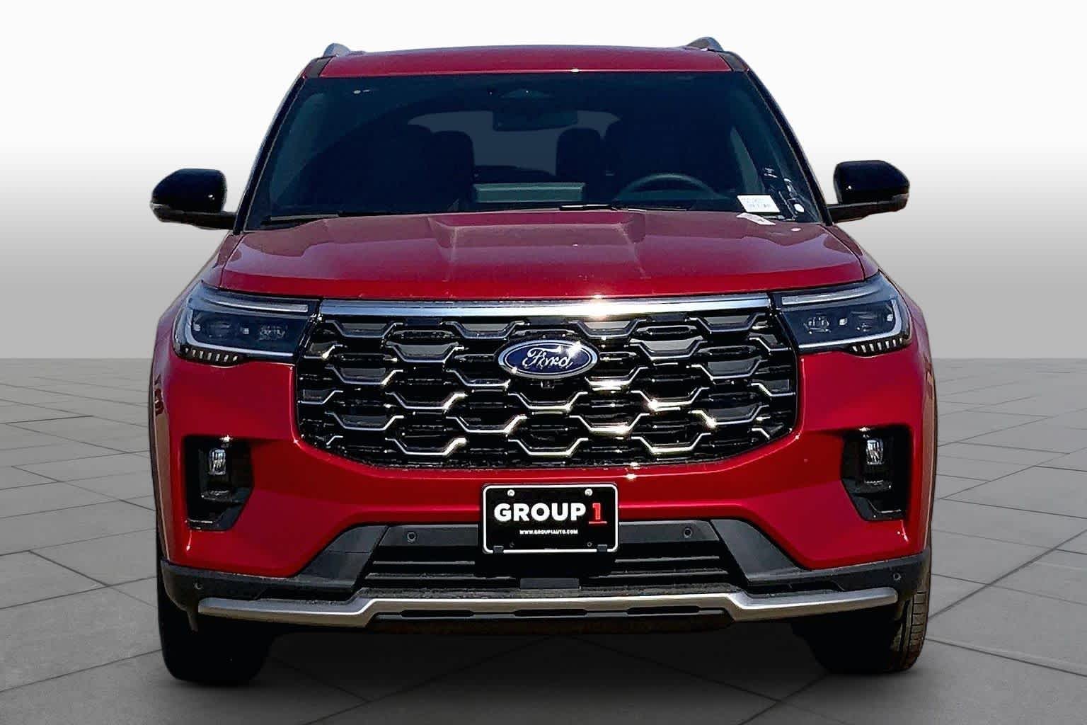 New 2026 Rapid Red Metallic Tinted Clearcoat Ford Platinum™ image 3