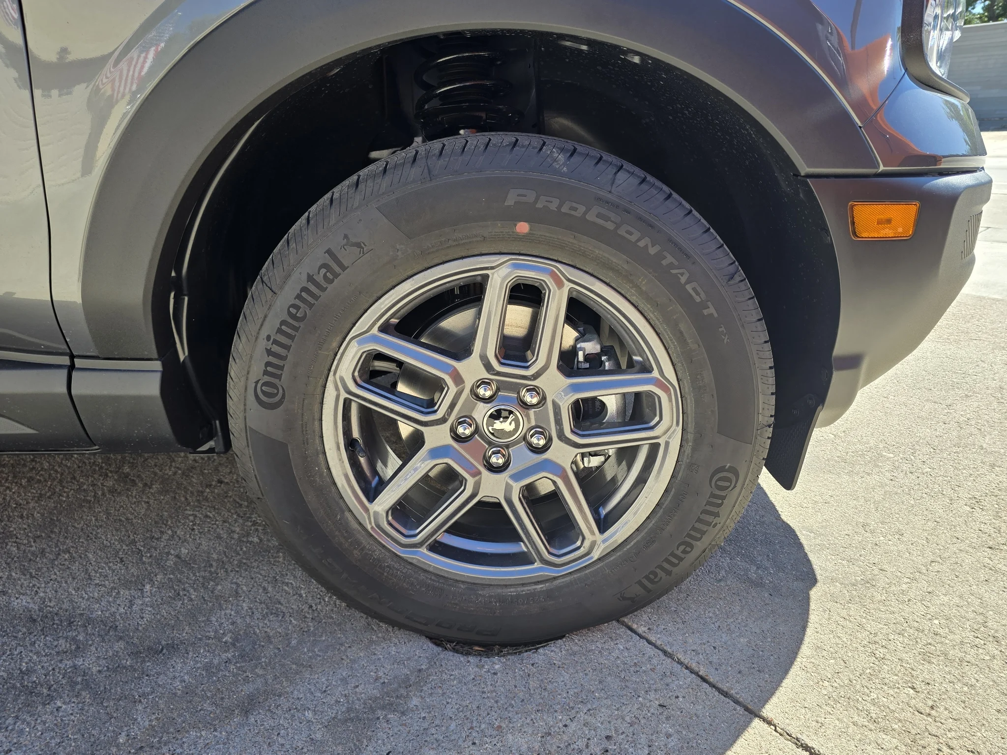 New 2026 Carbonized Gray Metallic Ford Big Bend® image 39