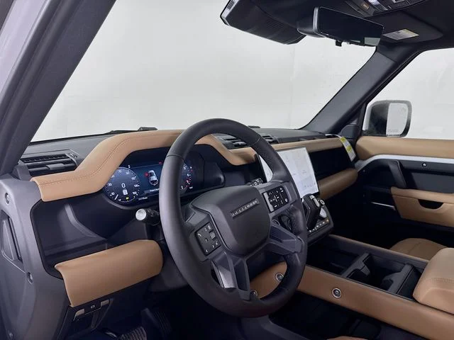 New 2026 Fuji White Land Rover X-Dynamic SE image 9