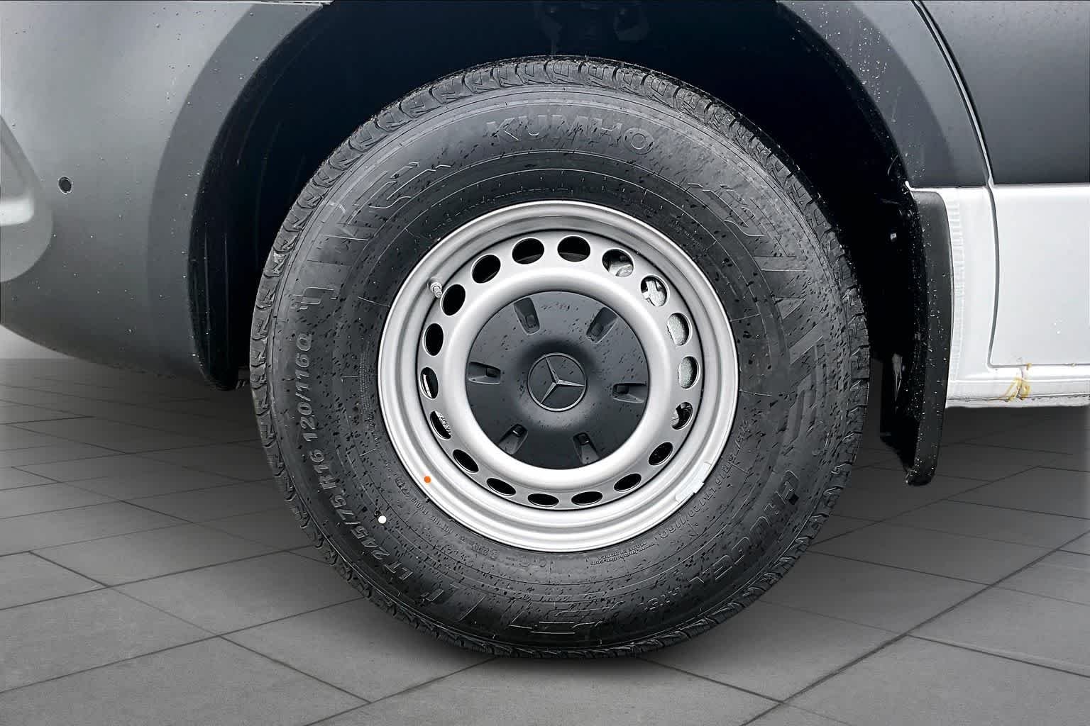 New 2026 Arctic White Mercedes-Benz  image 18