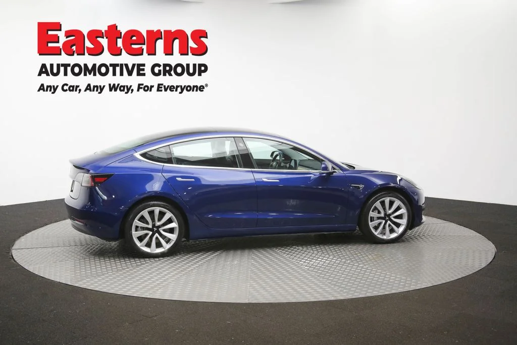 Used 2018 Blue Tesla Long Range image 39
