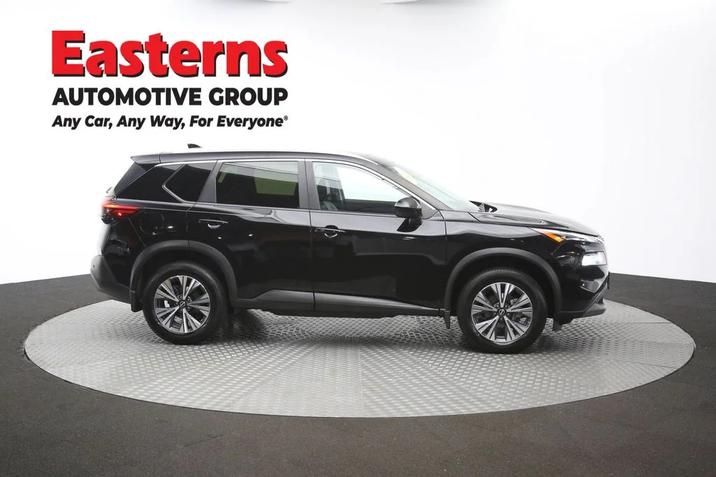 Used 2023 Black Nissan SV image 48