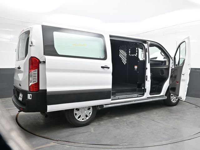 Used 2025 White Ford Base image 57
