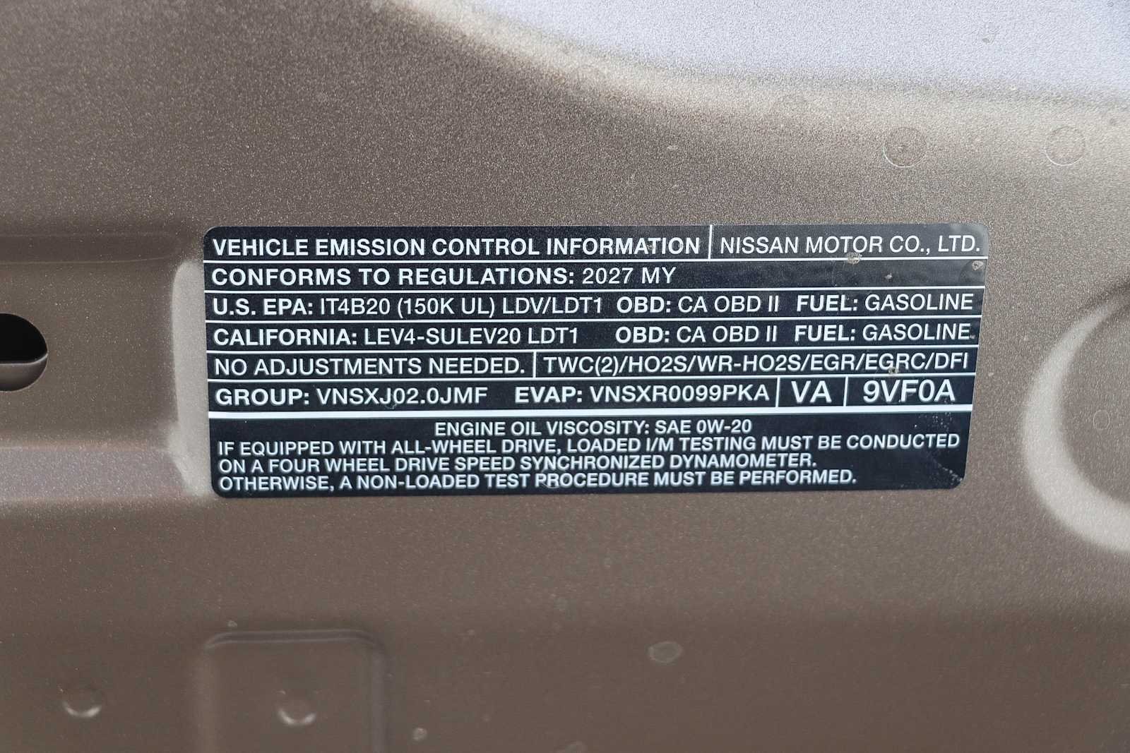New 2027 Canyon Bronze Metallic Nissan SR image 15