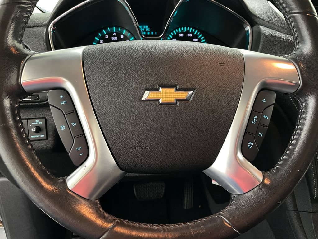 Certified Used 2015 SILVER ICE METALLIC Chevrolet LT image 5