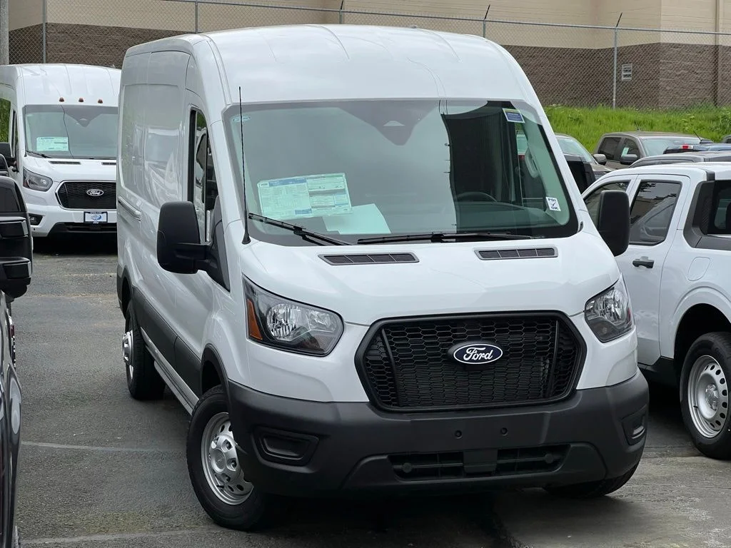 New 2026 Oxford White Ford Cargo Van image 1