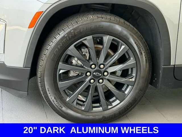 Used 2023 Gray Chevrolet RS image 4