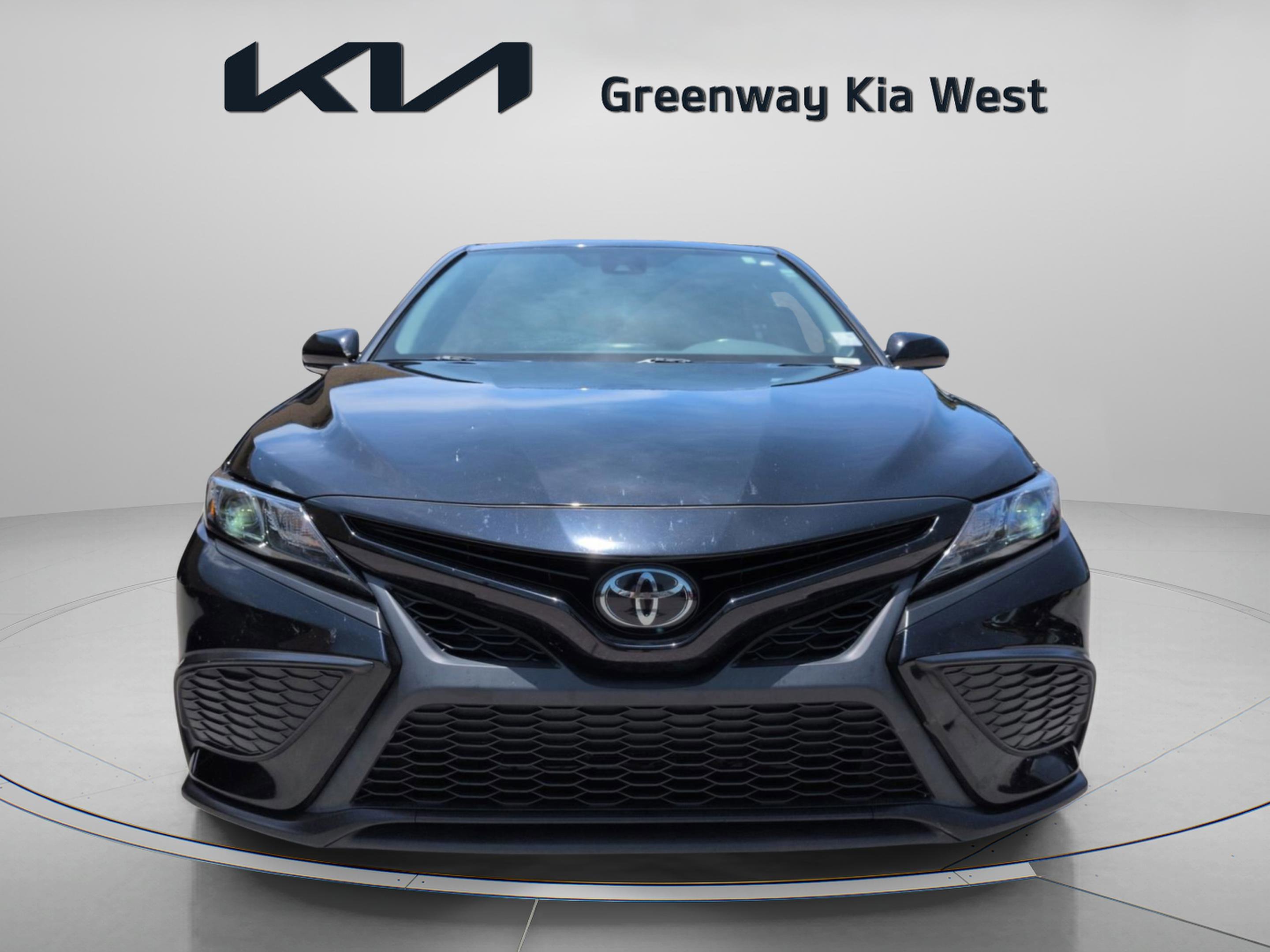 Used 2023 Midnight Black Metallic Toyota SE image 3