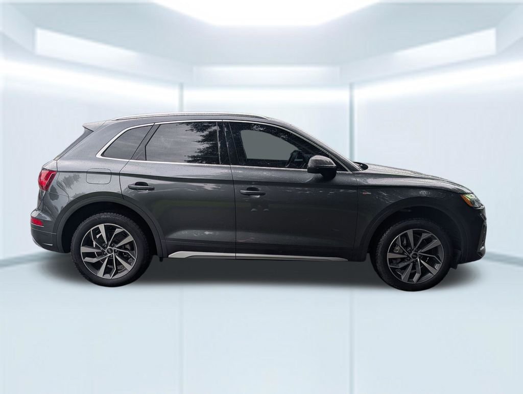 Used 2022  Audi 45 S line Premium image 7