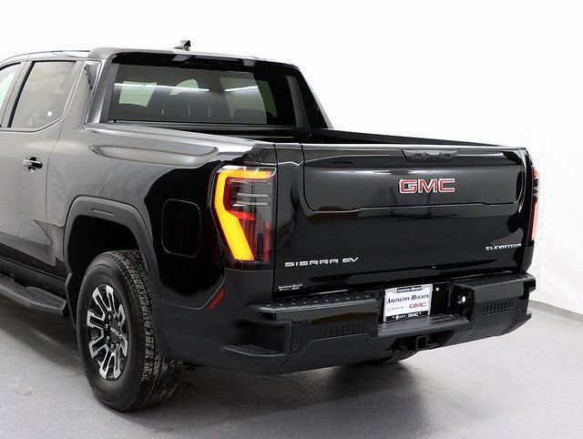 2026 GMC Sierra EV Elevation - Photo 10