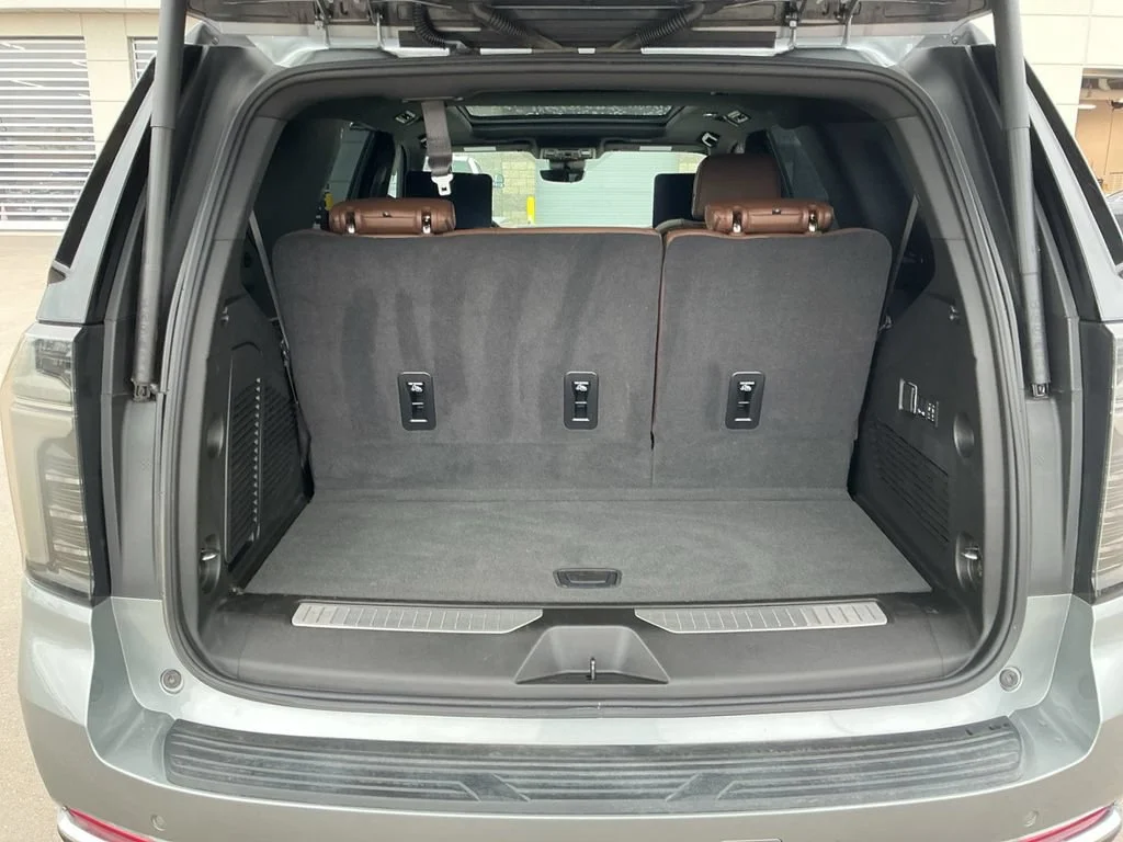 Used 2025 Sterling Gray Metallic Chevrolet High Country image 15